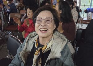 제주 한라산 숲속에서 만난 선..